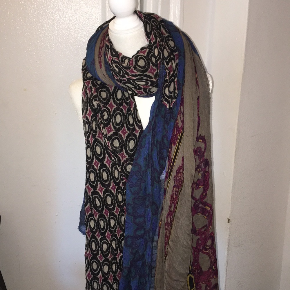 Zara patterned scarf - Picture 2 of 8